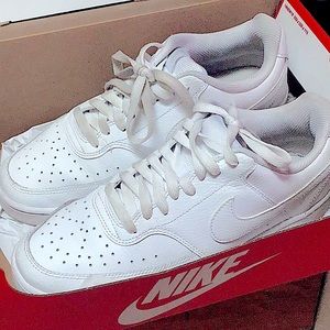 Nike court visions low